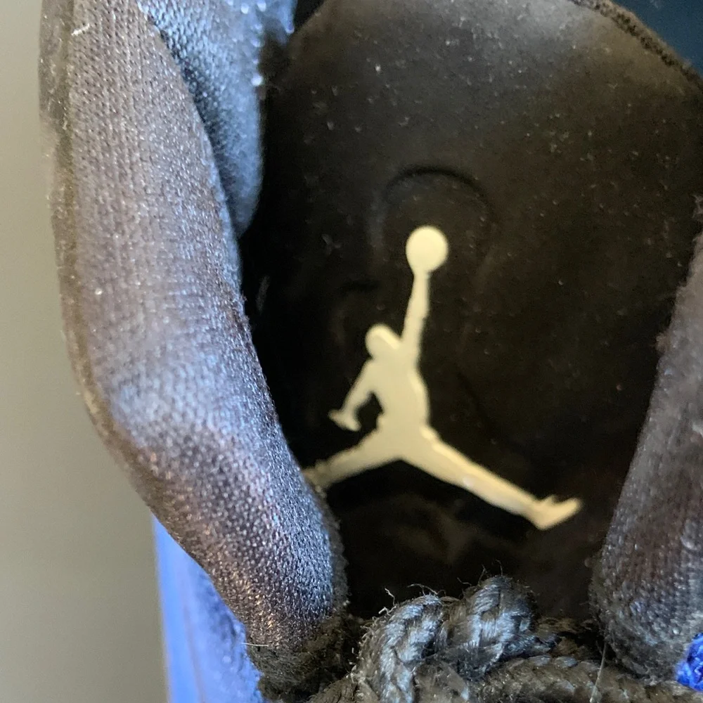 Air Jordan CP3.VI Game Royal Black Blue Patent Basketball Shoes Men’s 9.5